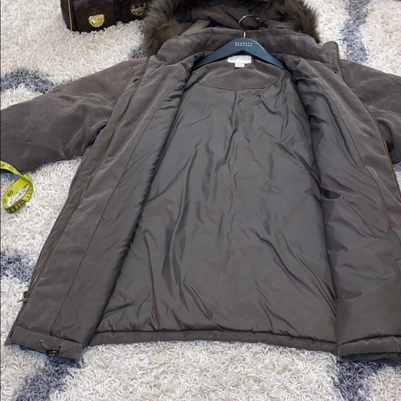 Fox fur trim thermal winter coat - Picture 7 of 13